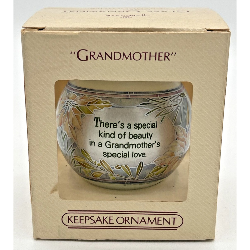 1984‎ Hallmark Grandmother Keepsake Ornament SKUU17